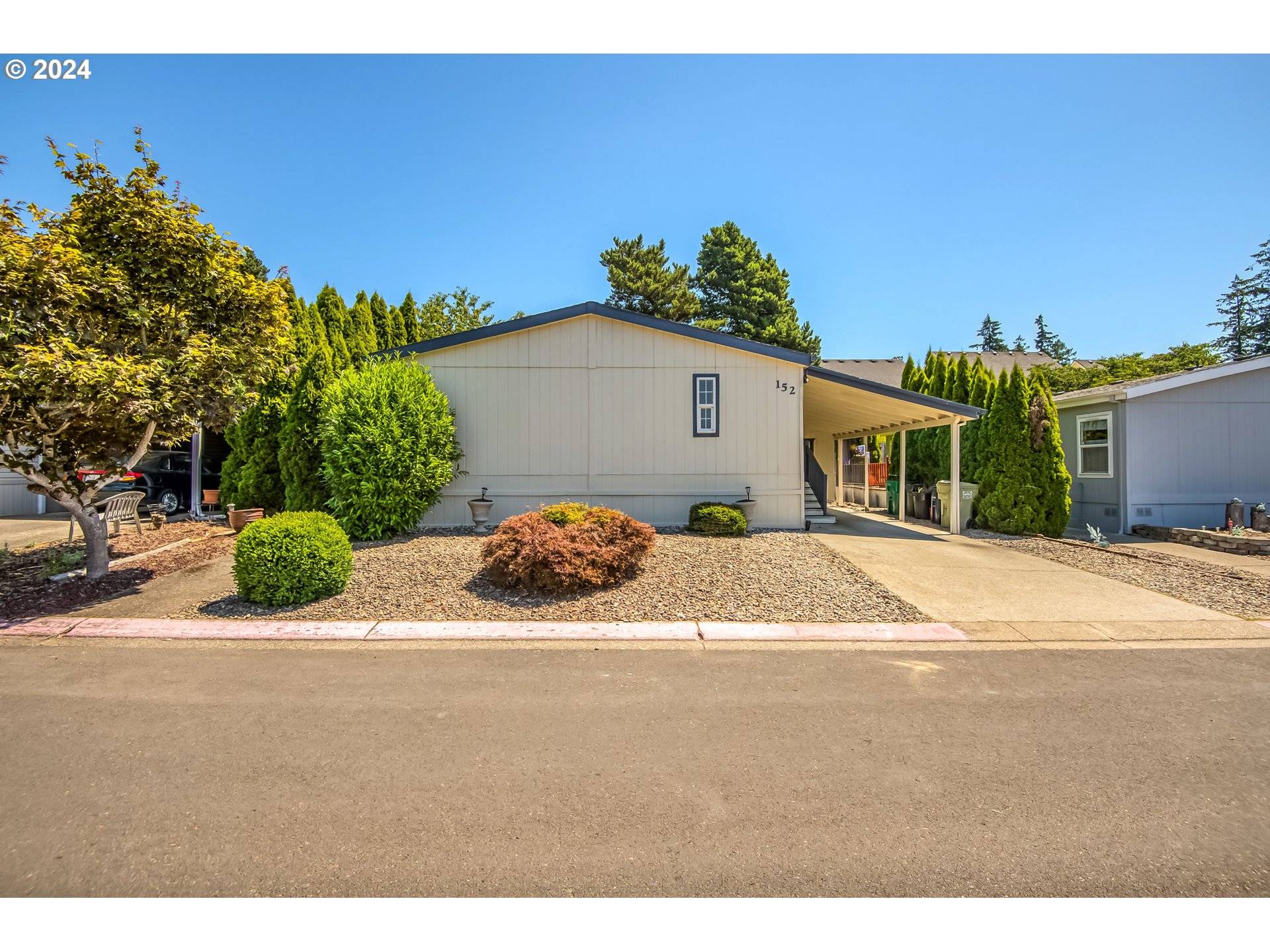 Hillsboro, OR 97006,8300 NE QUATAMA ST #152