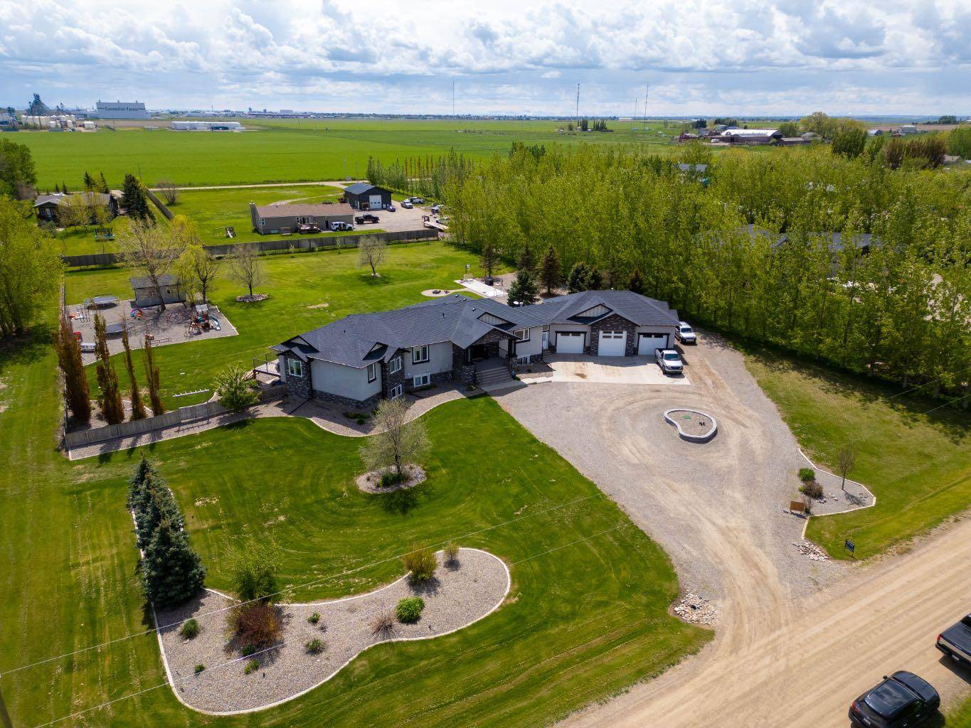 Rural Lethbridge County, AB T1J 5R3,94046 HWY 843 #15