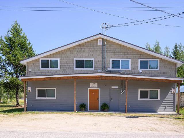822 SPRUCE STREET, Blue River, BC