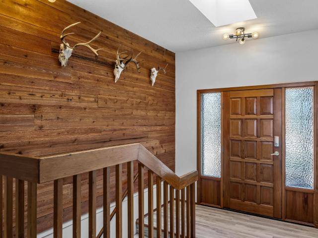 4591 13 STREET NE, Out Of District, BC V1E 1E3