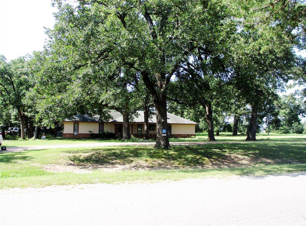 Bonham, TX 75418,645 County Road 1425