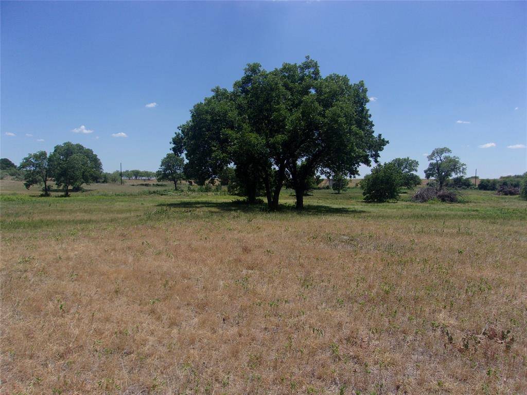 Bowie, TX 76230,00 West R C Road