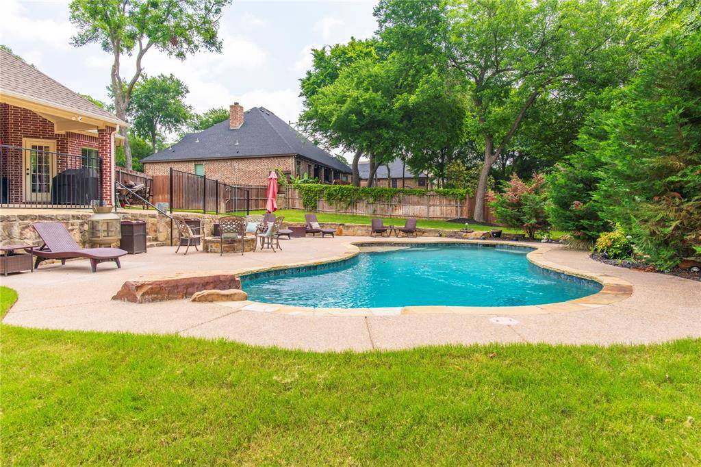 Midlothian, TX 76065,1621 Cimarron Trail