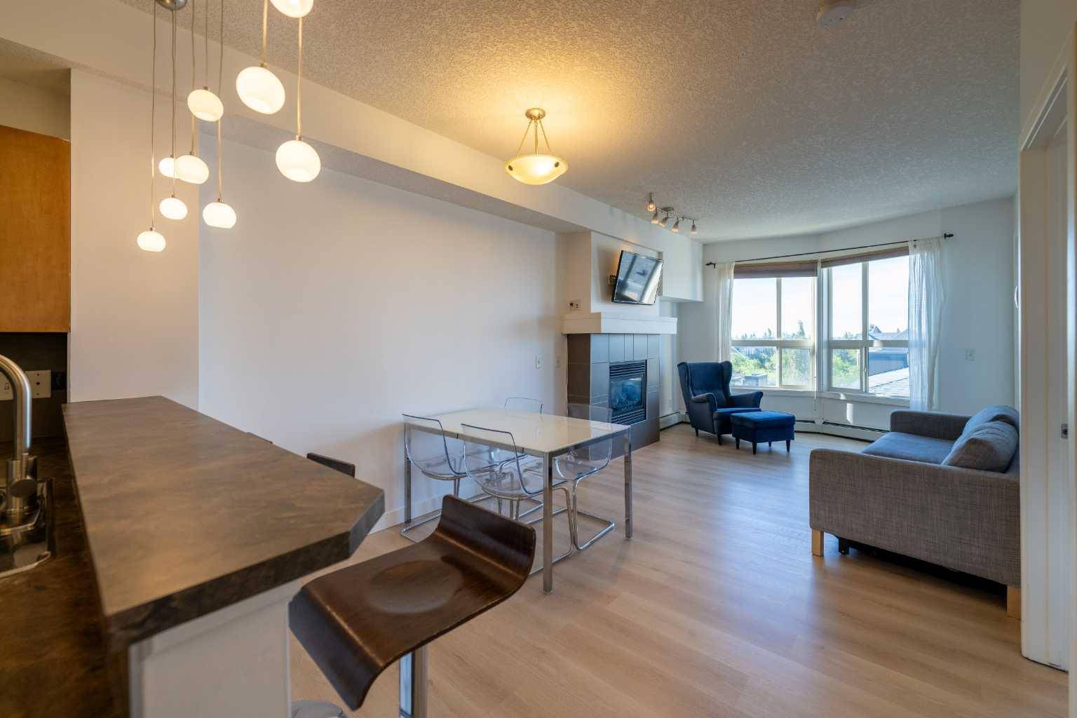 Calgary, AB T2T 2C8,2420 34 AVE SW #408