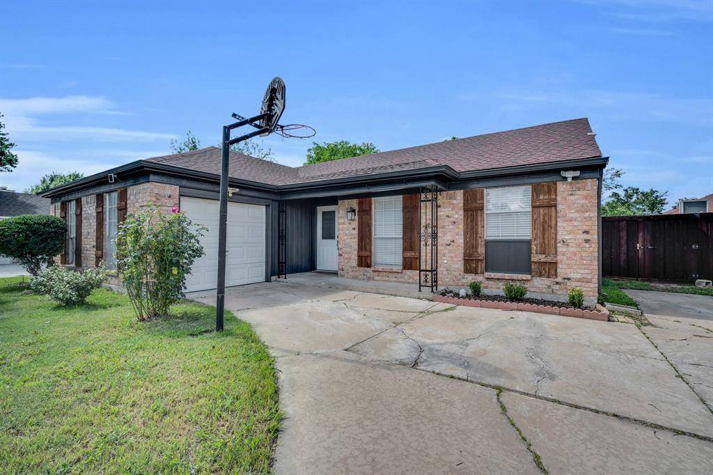 Arlington, TX 76018,1707 Country Lane