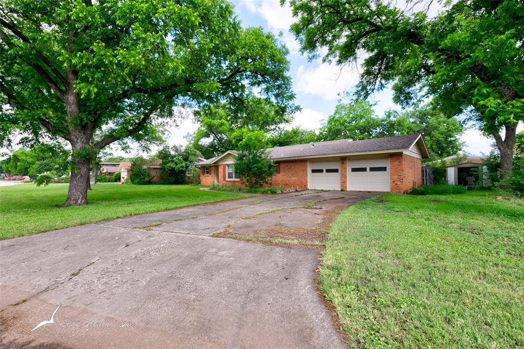 Abilene, TX 79605,1618 Wychwood Drive