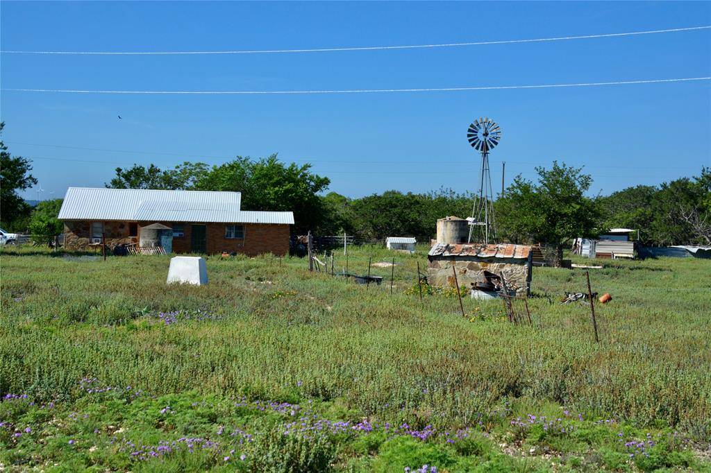 Goldthwaite, TX 76844,61 CR 222