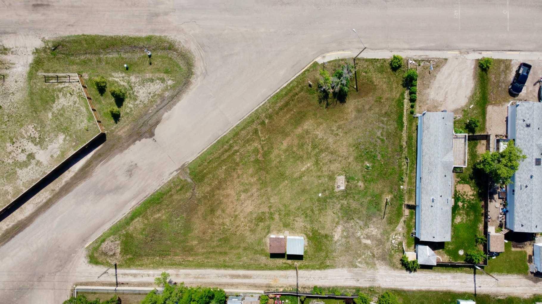 Marshall, SK S0M1R0,20 Railway AVE E