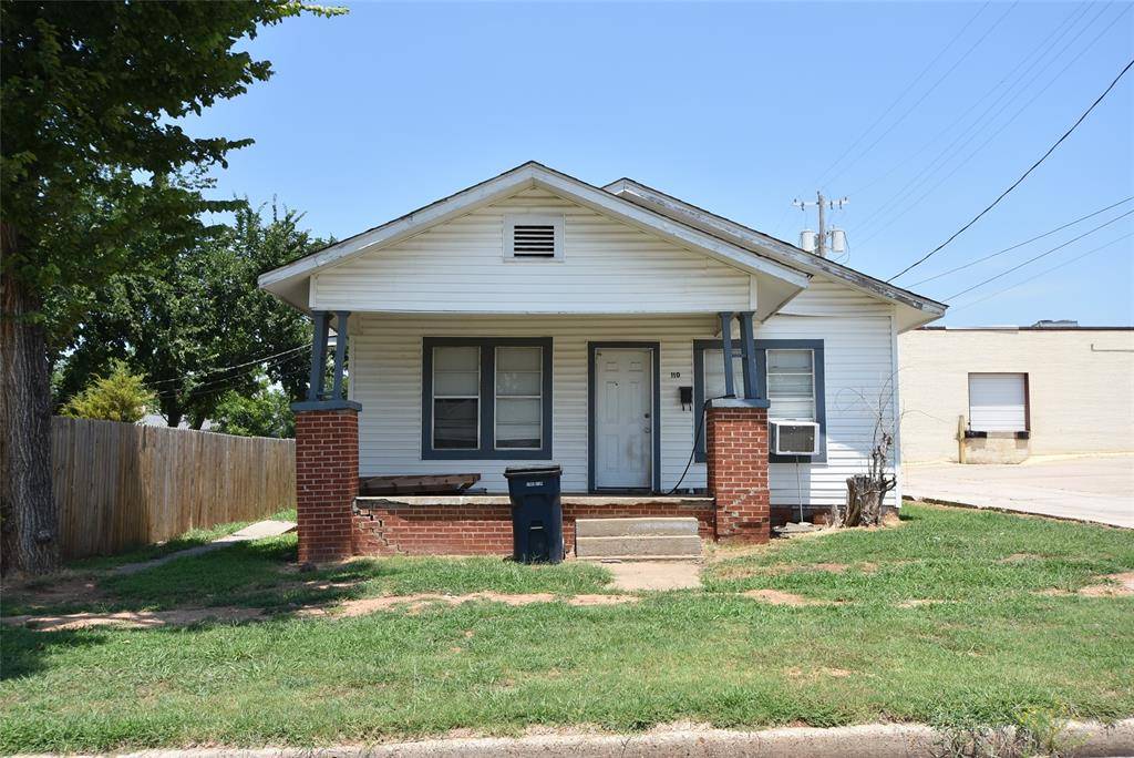 Seminole, OK 74868,110 W Evans Avenue