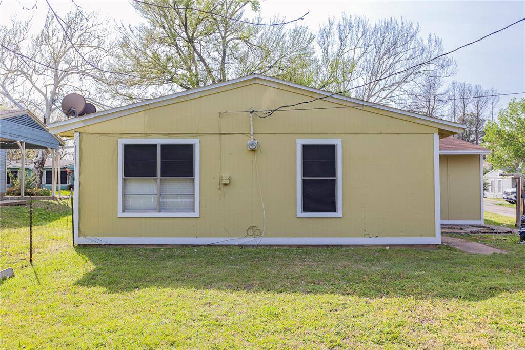 Denison, TX 75020,106 Twining Drive