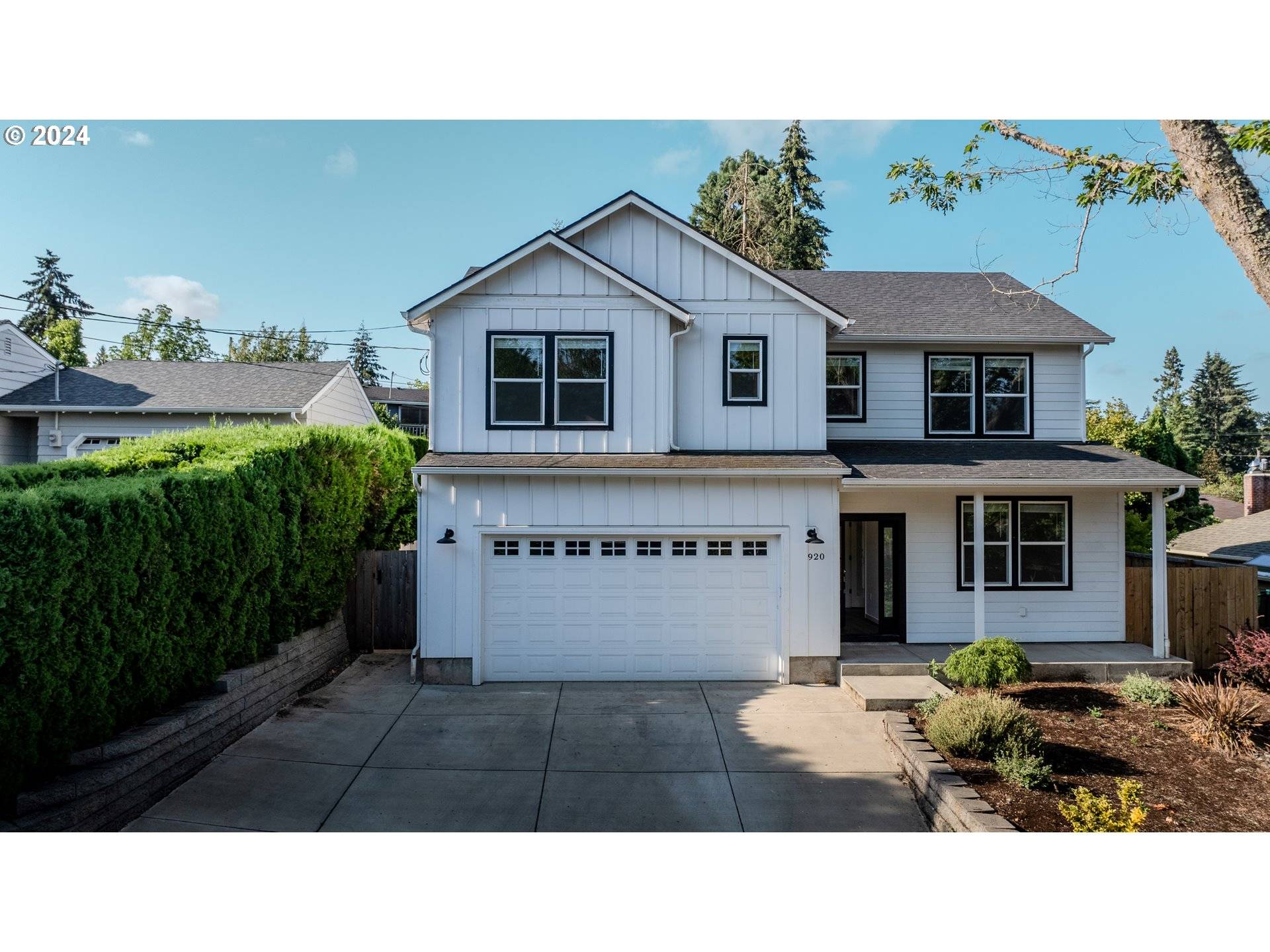 Salem, OR 97302,920 SE Kumler ST