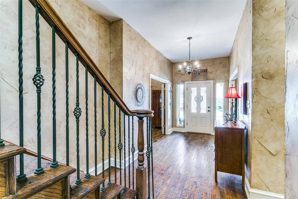 Grapevine, TX 76051,2822 Woodland Hills Drive