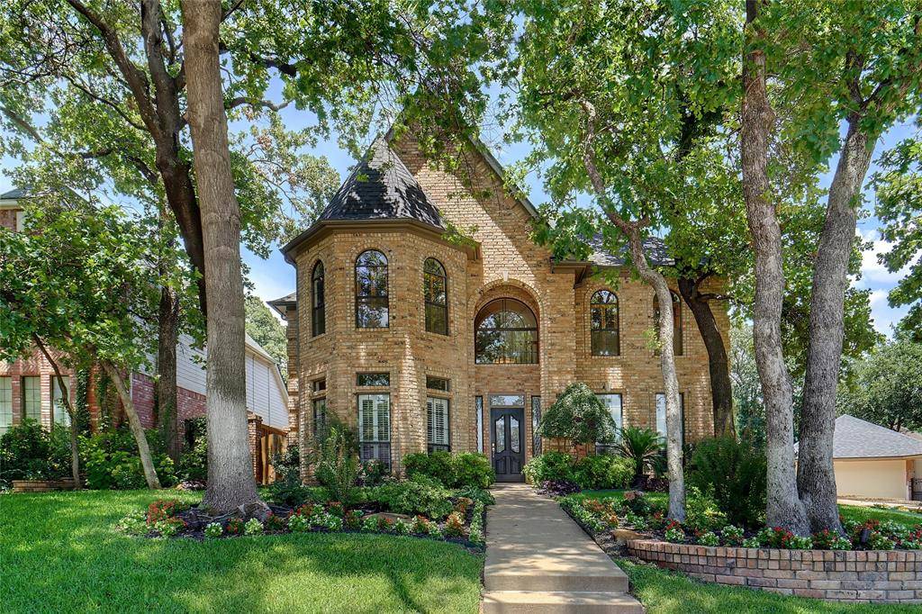 Grapevine, TX 76051,2810 Woodland Hills Drive