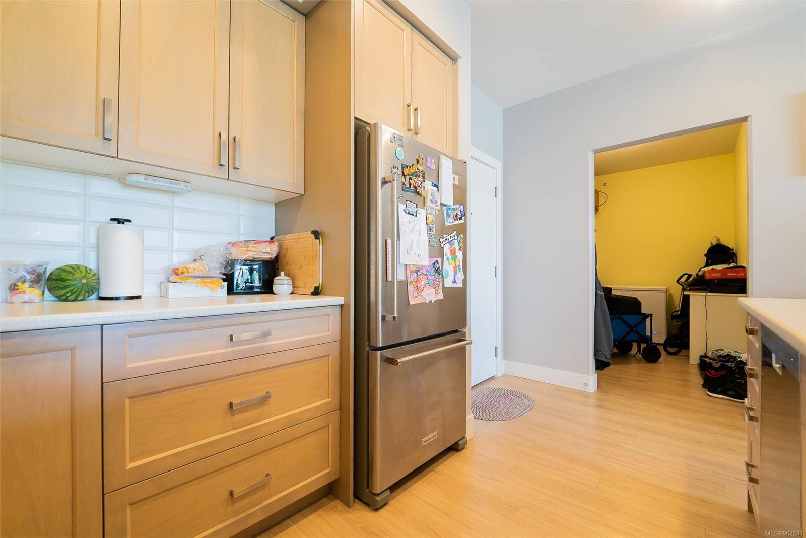 Nanaimo, BC V9T 0H7,4960 Songbird Pl #212