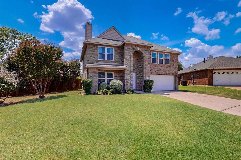 Fort Worth, TX 76112,212 Sunset Oaks Drive