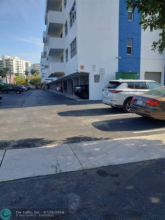 Fort Lauderdale, FL 33304,550 Bayshore Dr  #312