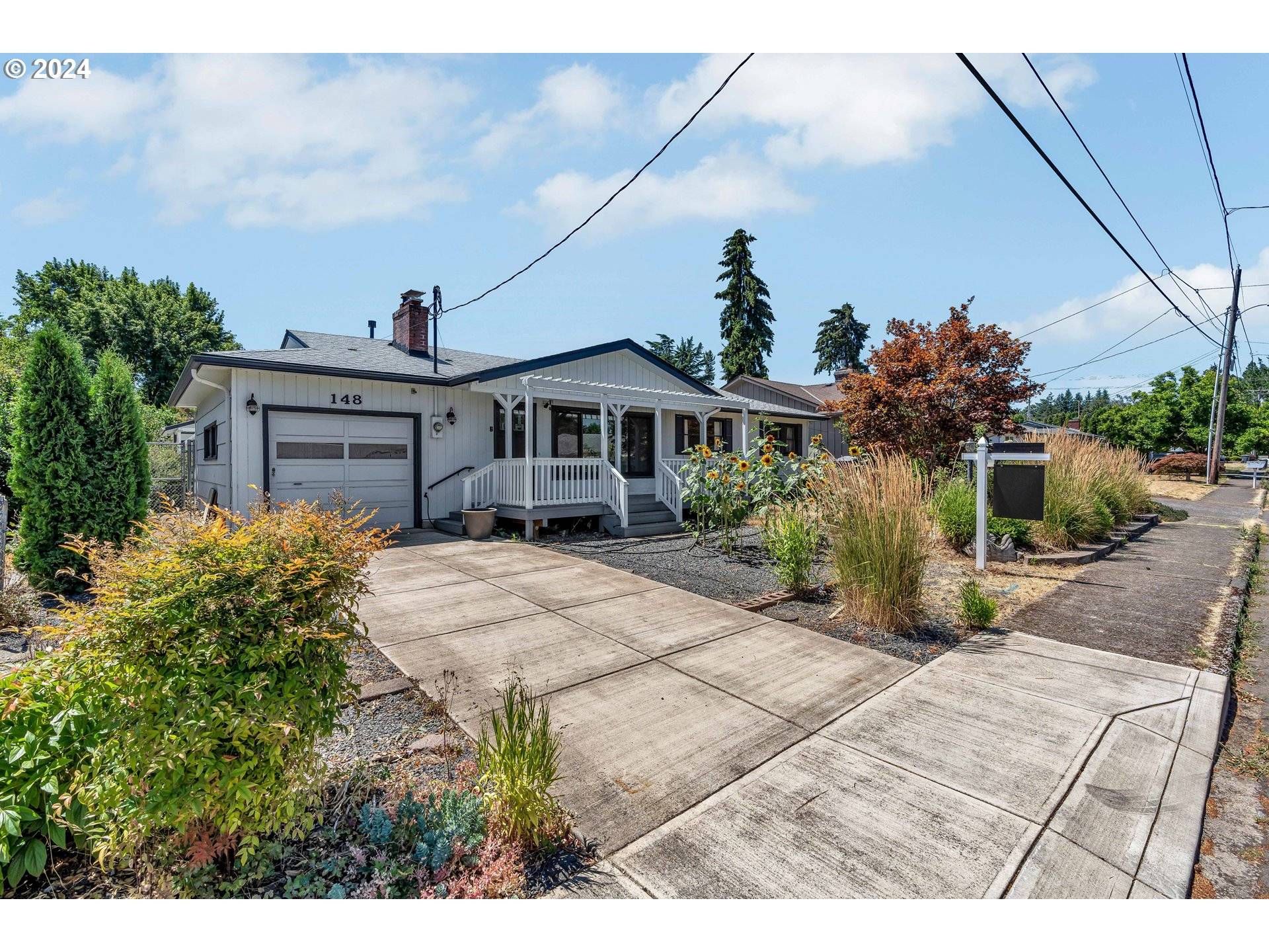 Salem, OR 97302,148 GREGORY LN