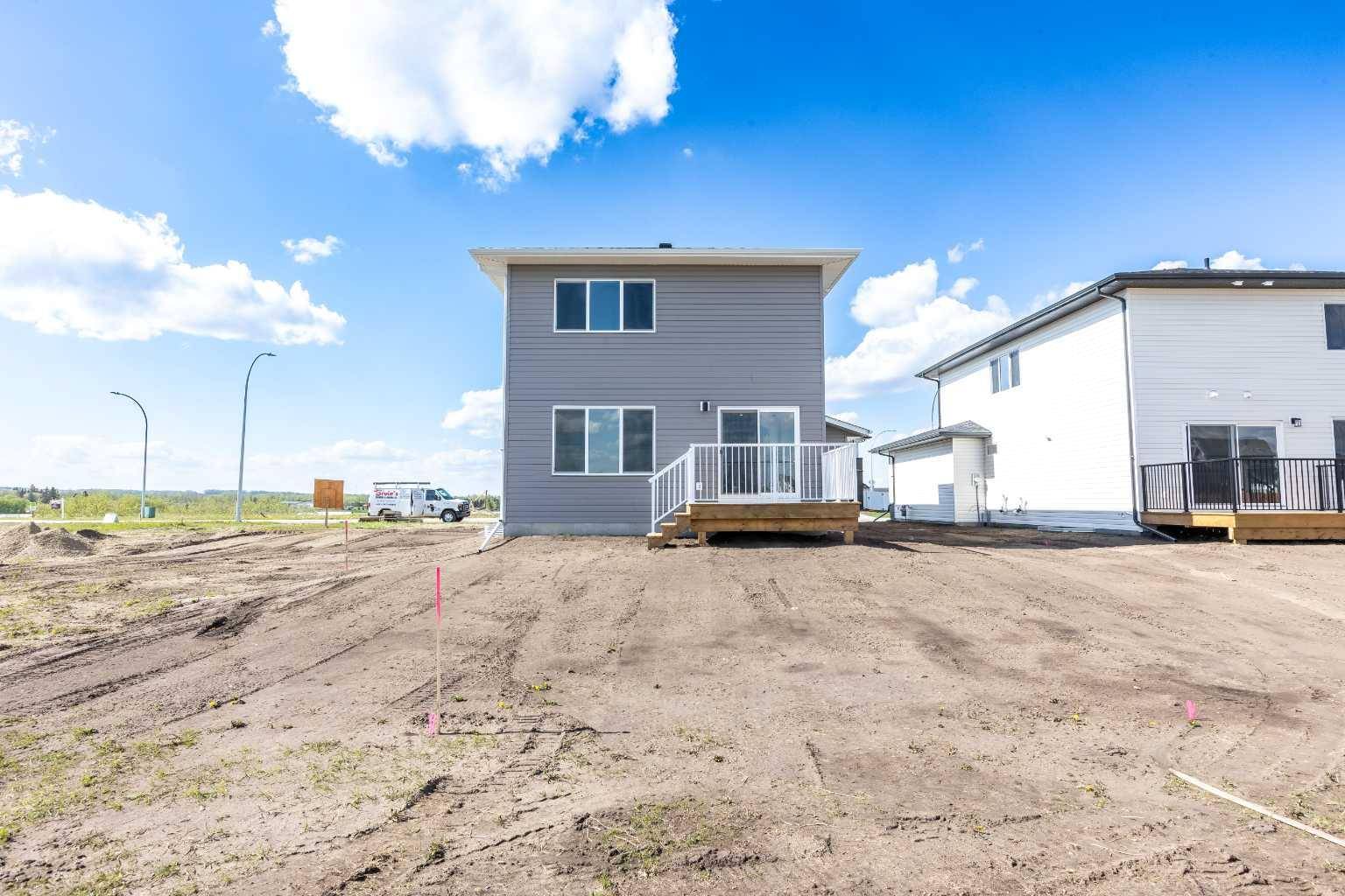 Blackfalds, AB T4M 0L3,6 Vista Close