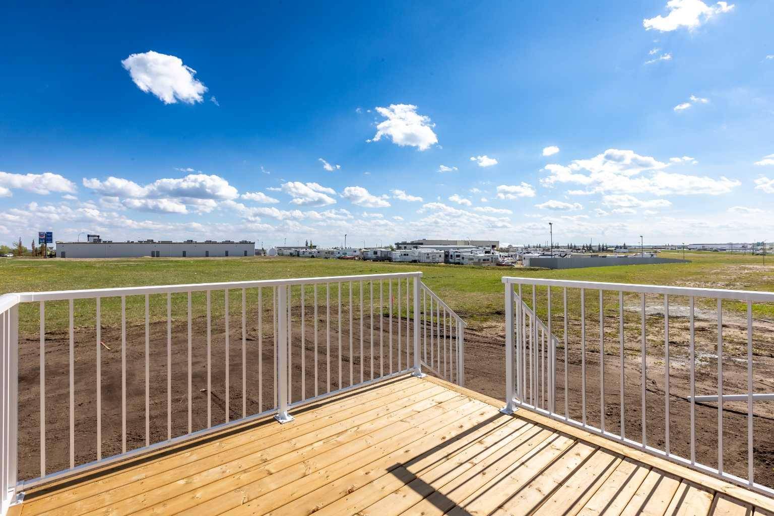 Blackfalds, AB T4M 0L3,6 Vista Close