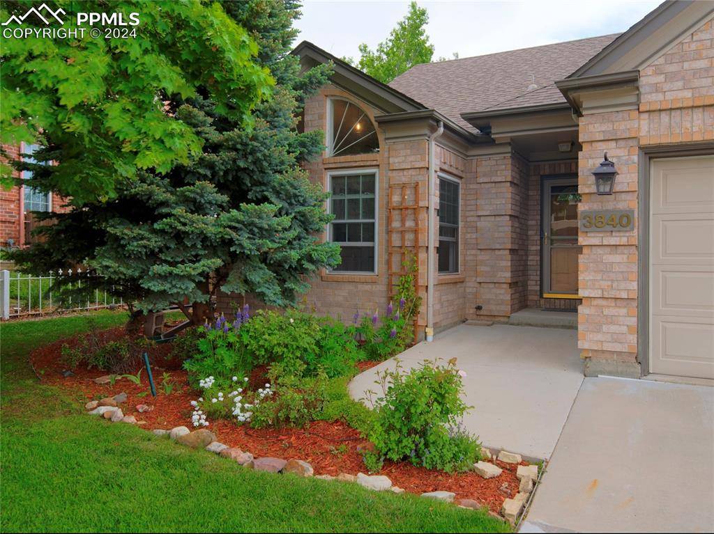 Colorado Springs, CO 80918,3840 Cranswood WAY