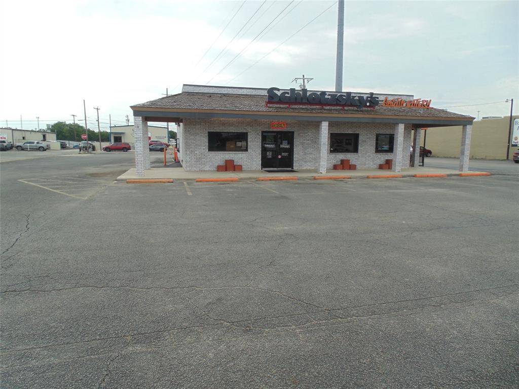 Brownwood, TX 76801,919 N Fisk Avenue