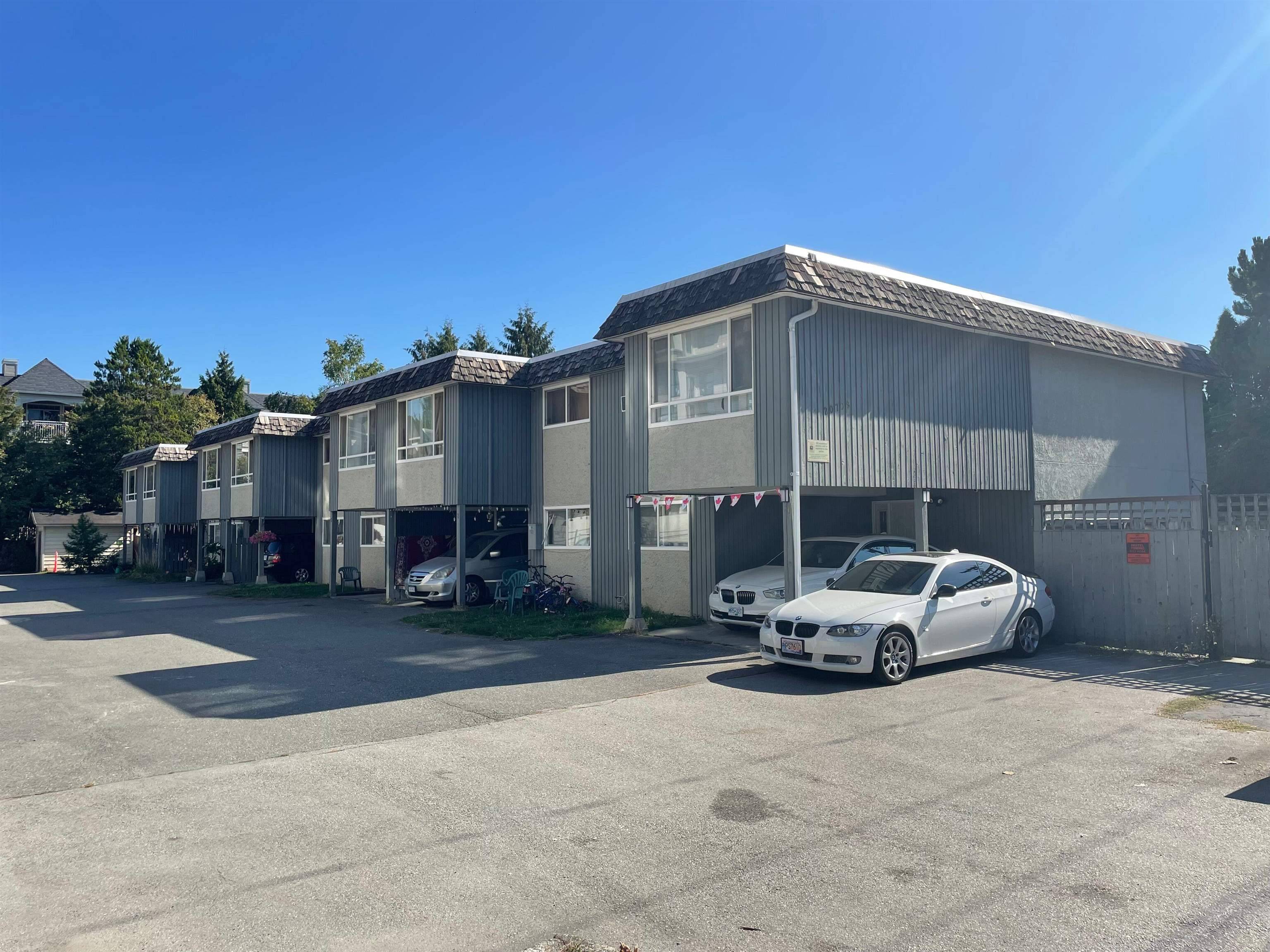 Langley, BC V4A 4C3,20709 EASTLEIGH CRESCENT