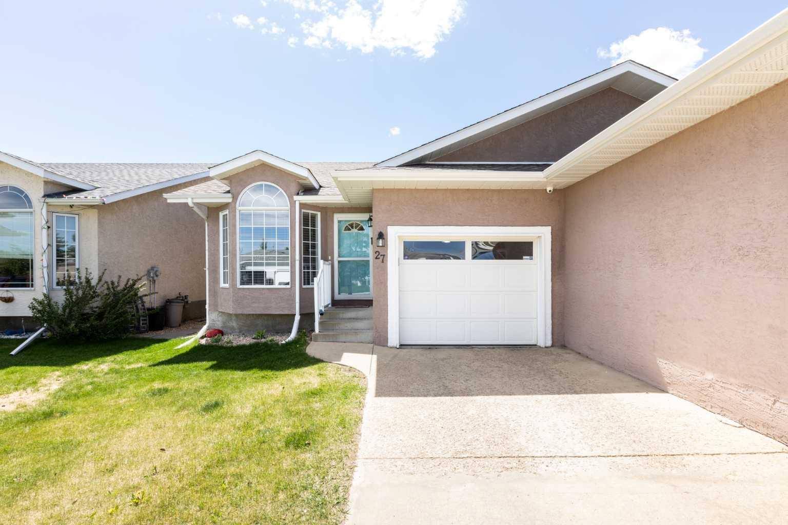 Sylvan Lake, AB T4S 1G4,27 Wildrose DR