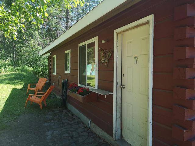 955 RAFT RIVER ROAD, Clearwater, BC V0E 1N1