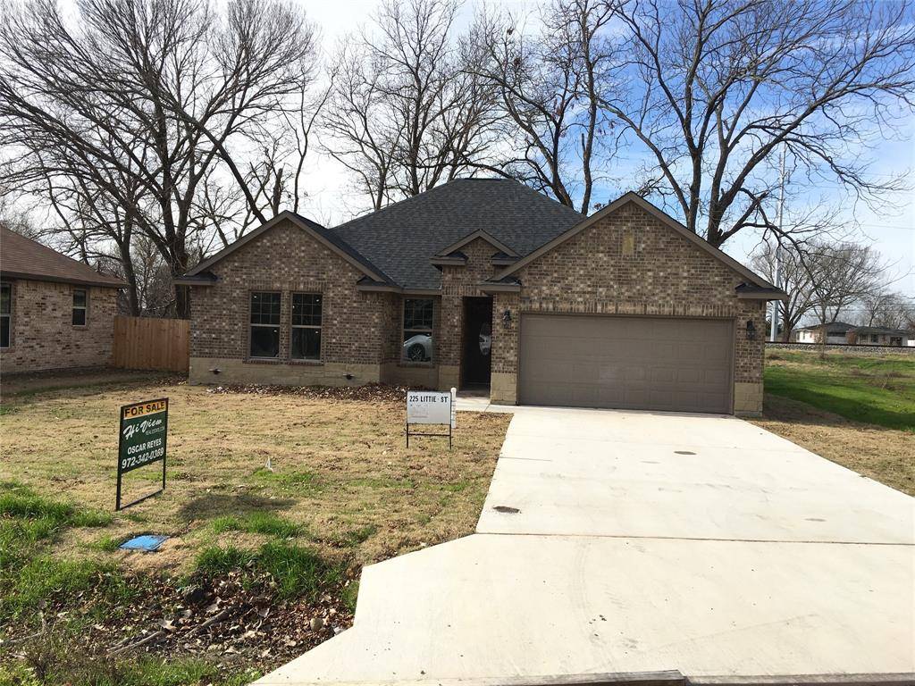 Wilmer, TX 75172,225 Little Street