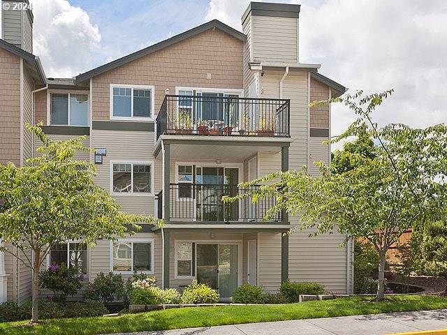 Beaverton, OR 97006,770 NW 185TH AVE #304