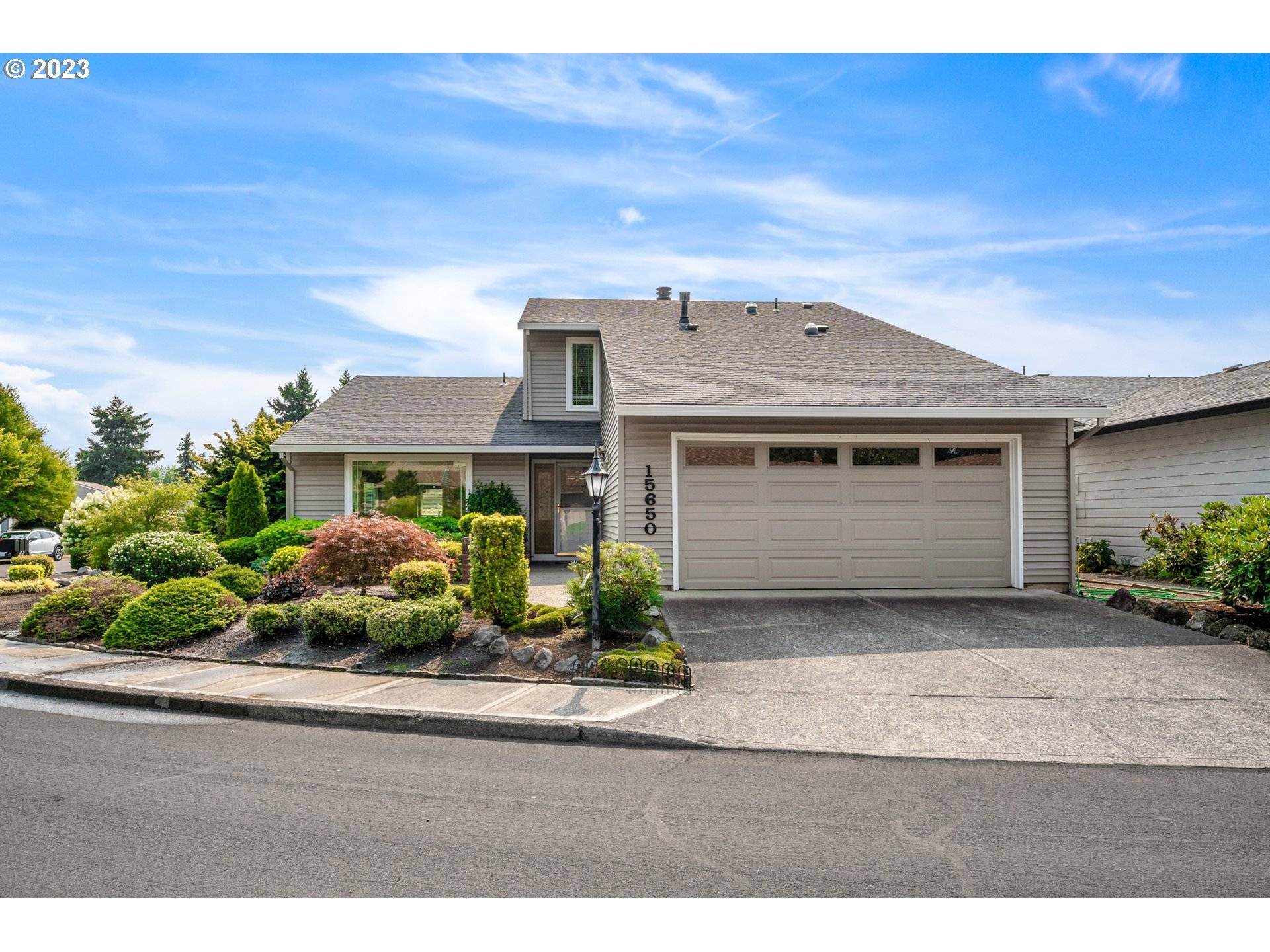 Tigard, OR 97224,15650 SW OAKHILL LN