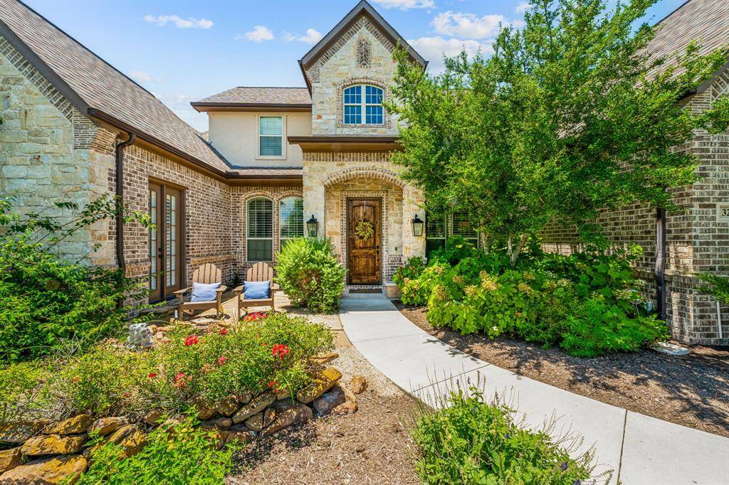 Aledo, TX 76008,328 Bear Country Drive