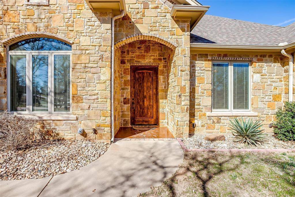 Lipan, TX 76462,712 S Sugartree Drive