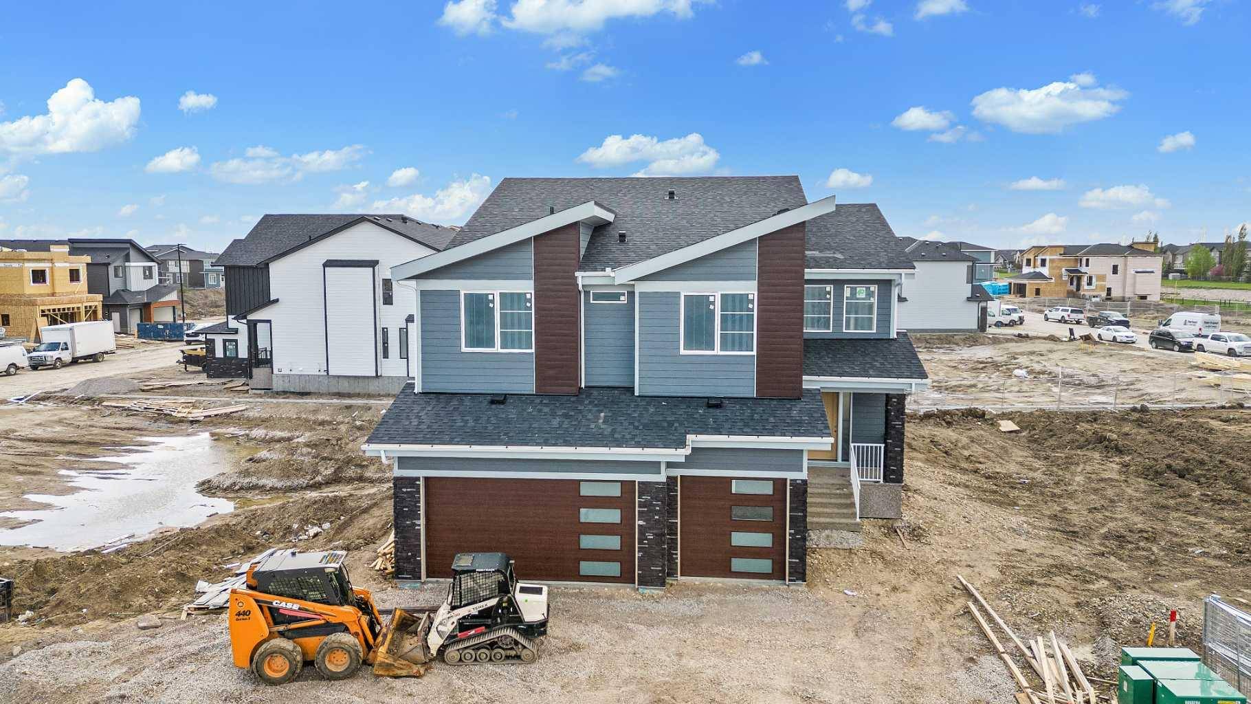 Chestermere, AB T1X 2Y3,12 South Shore MT