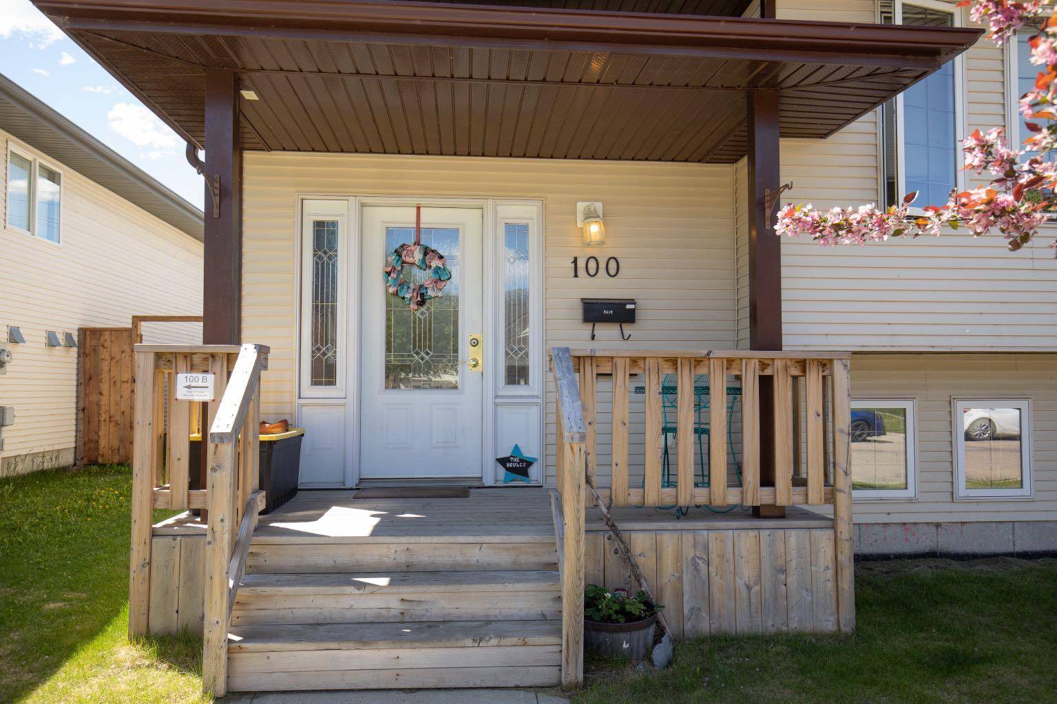 Red Deer, AB T4R 3M8,100 Iverson Close