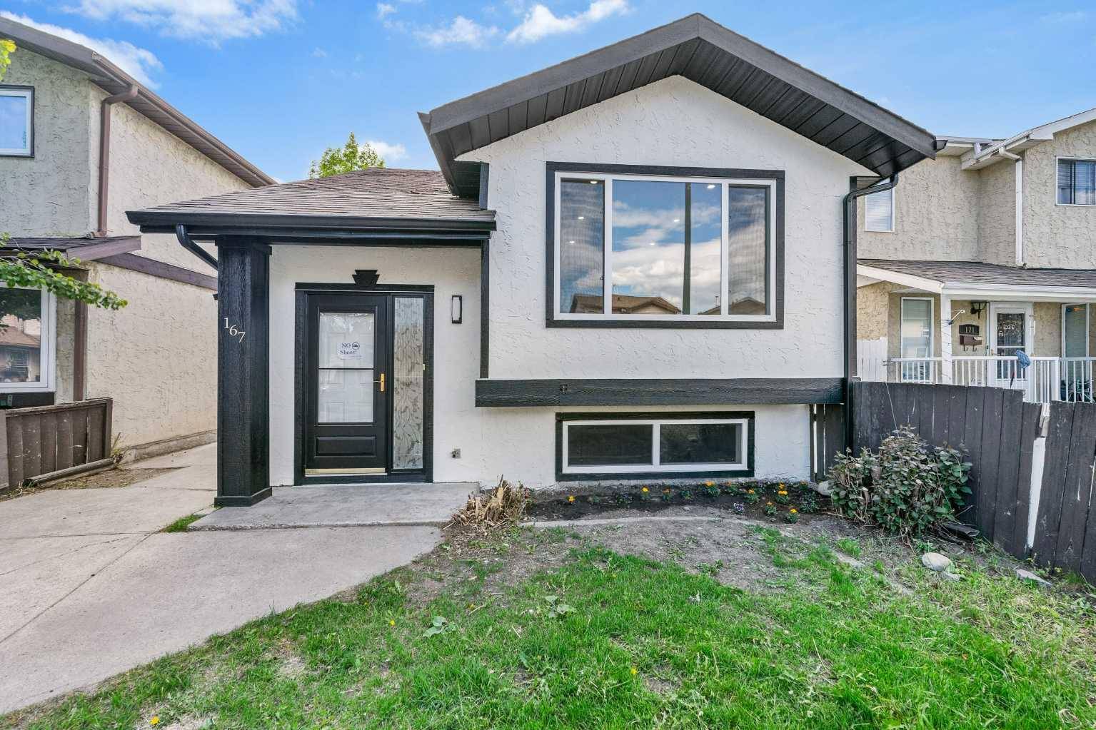 Calgary, AB T2A6L2,167 Abinger CRES NE