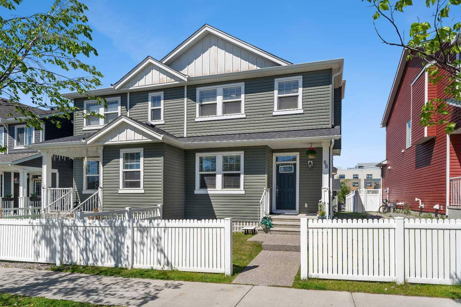 Calgary, AB T3N 0J6,88 Redstone AVE NE