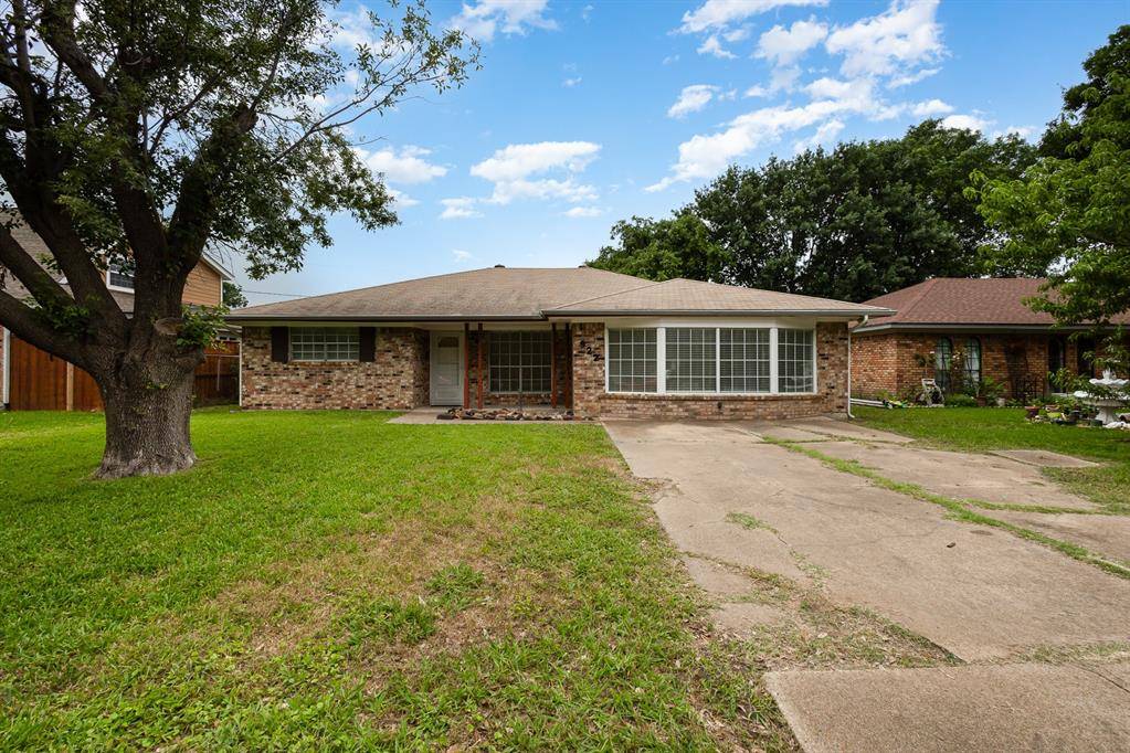 Grand Prairie, TX 75051,922 SW 2nd Street