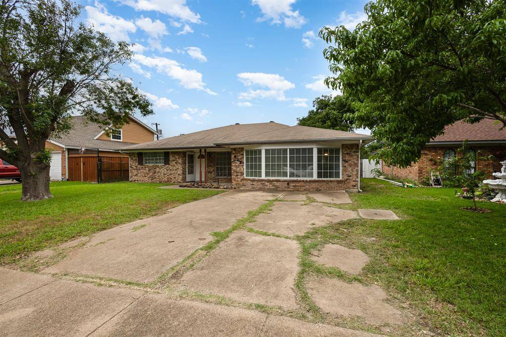 Grand Prairie, TX 75051,922 SW 2nd Street