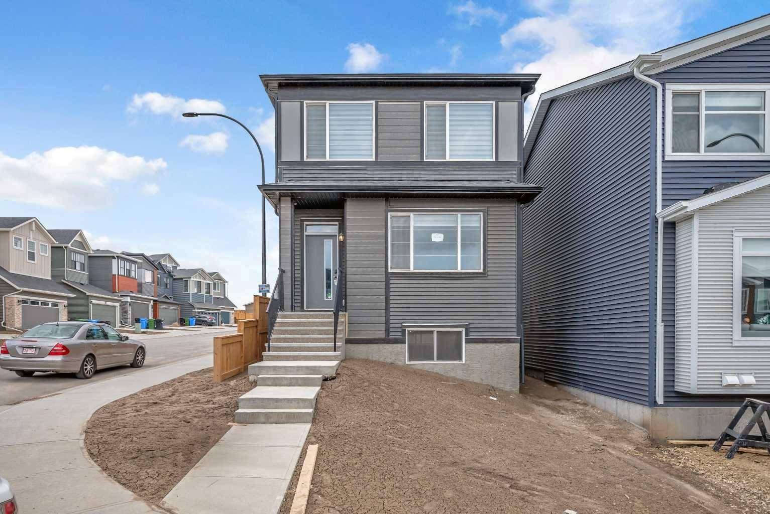 Calgary, AB T3R1S6,123 Aquila WAY NW