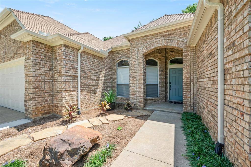 Grapevine, TX 76051,4327 Hazy Meadow Lane