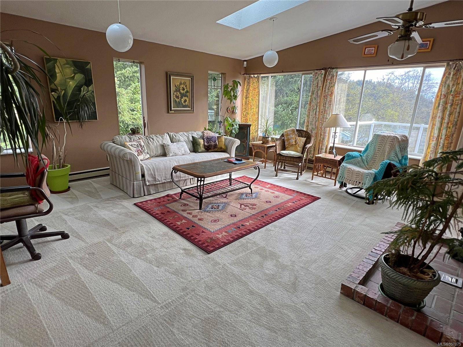 Nanaimo, BC V9T 4G5,3642 Cottleview Dr