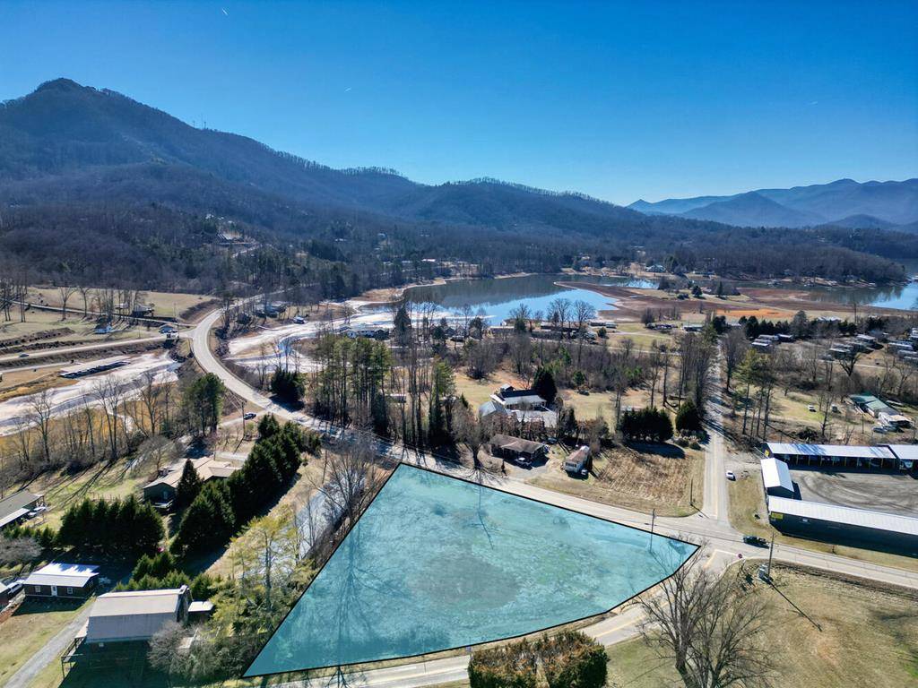 Hiawassee, GA 30546,1870 Hwy 75N