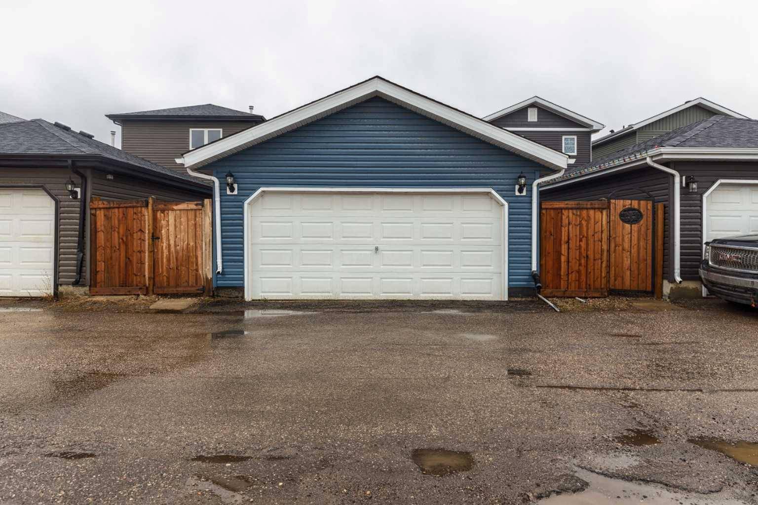 Fort Mcmurray, AB T9J 1H8,616 Athabasca AVE