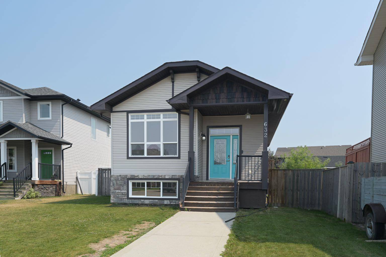 Springbrook, AB T4S 0B5,632 Red Oak Close