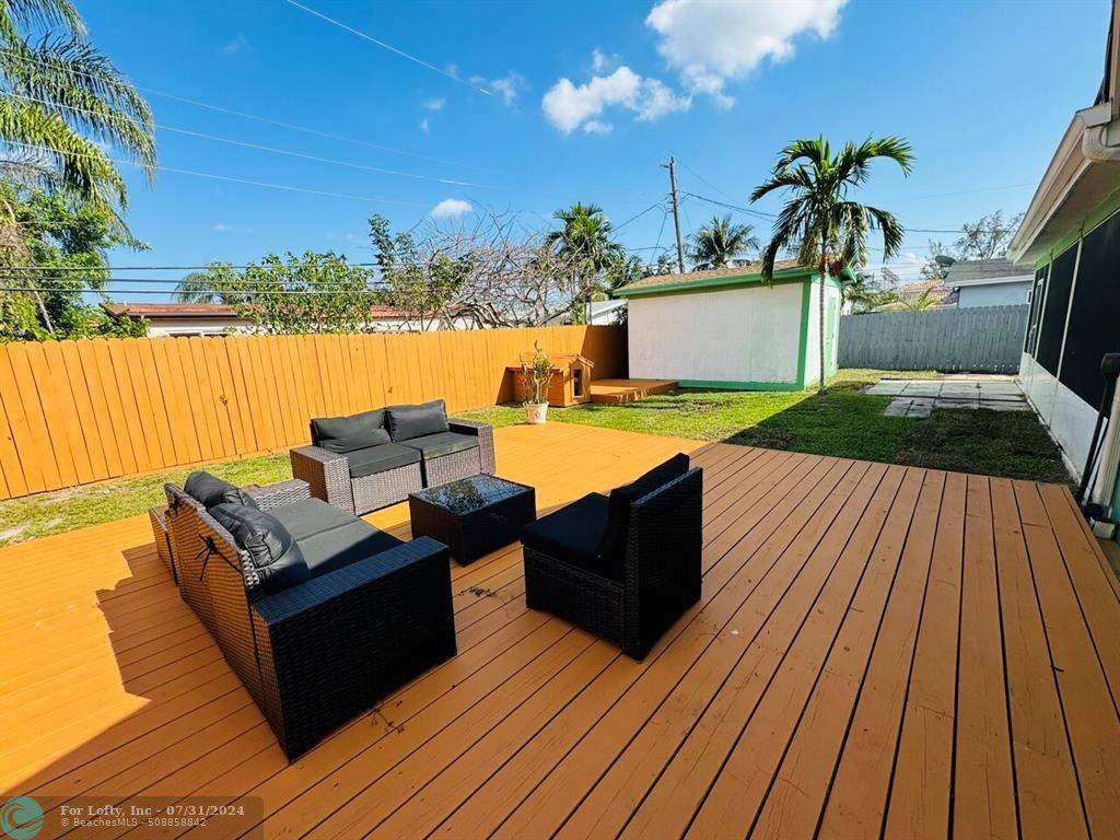 Dania Beach, FL 33004,706 NW 9th Ave