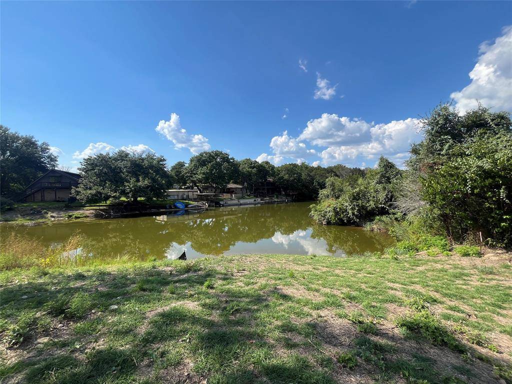 Granbury, TX 76048,510 Crestwood Drive