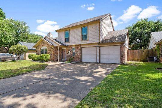 Grand Prairie, TX 75052,905 Clark Trail