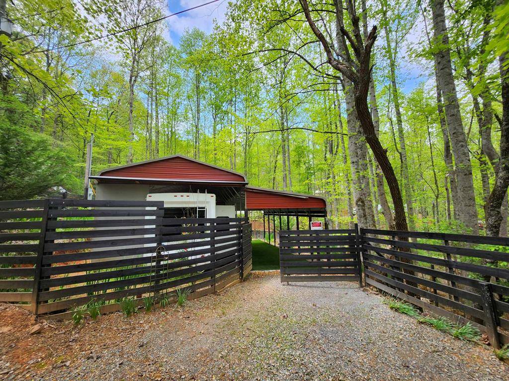 Ellijay, GA 30540,7 35th Street