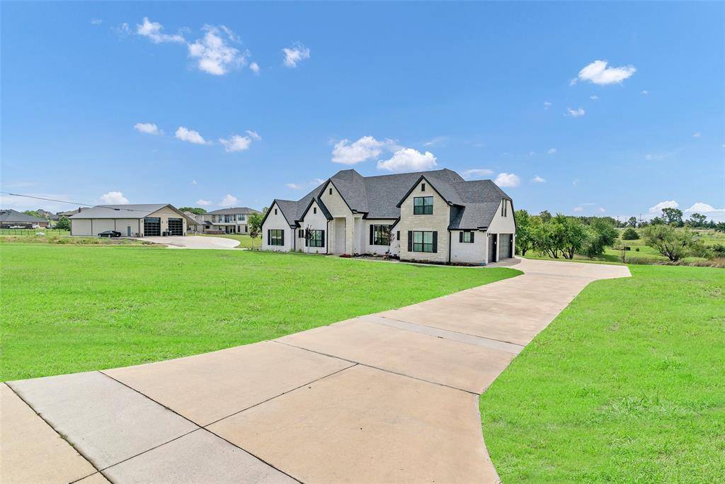 Forney, TX 75126,10027 Wild Rose Circle